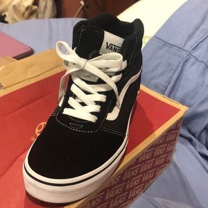 High top black and white vans 5.5 KIDS SIZE!